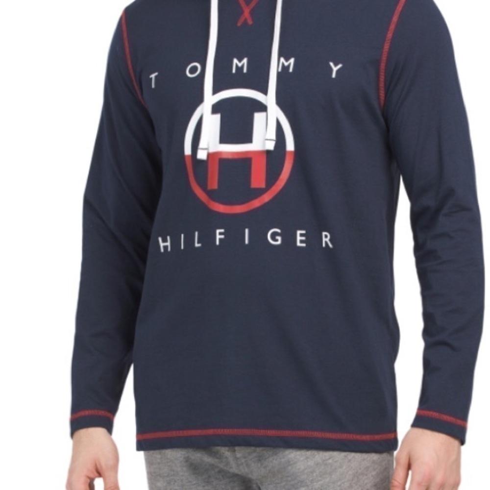 NWT TOMMY HILFIGER
Jersey Screen Print Sleepwear Hoodie size m